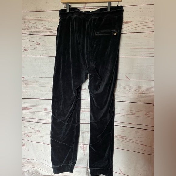 AIR JORDAN VELOUR PANTS BLACK SIZE SMALL - Picture 2 of 10